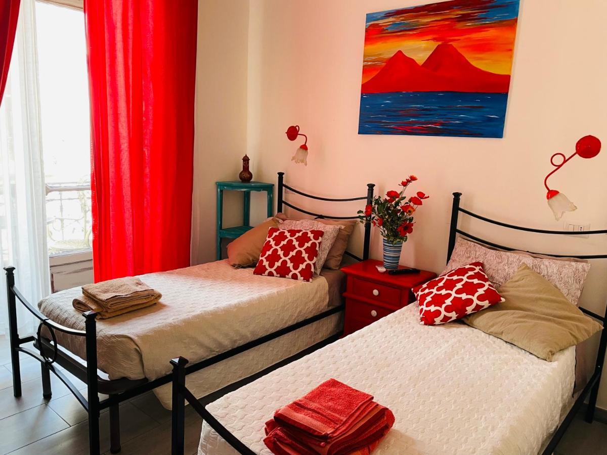 Napoli Da Vivere Suites Giudecca Esterno foto