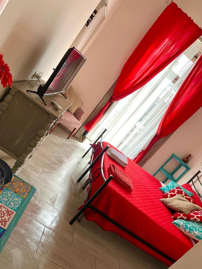 Napoli Da Vivere Suites Giudecca Esterno foto