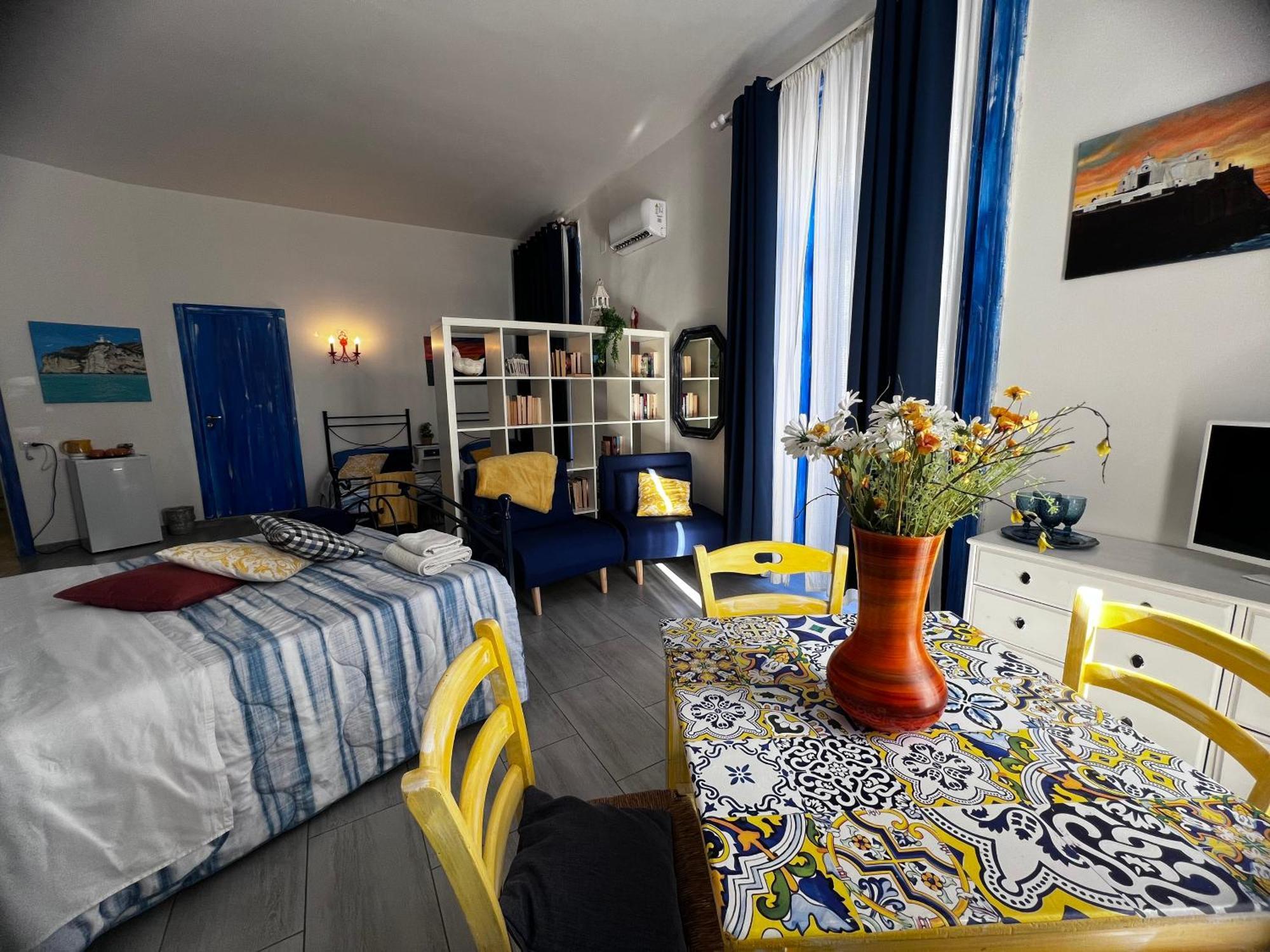 Napoli Da Vivere Suites Giudecca Esterno foto