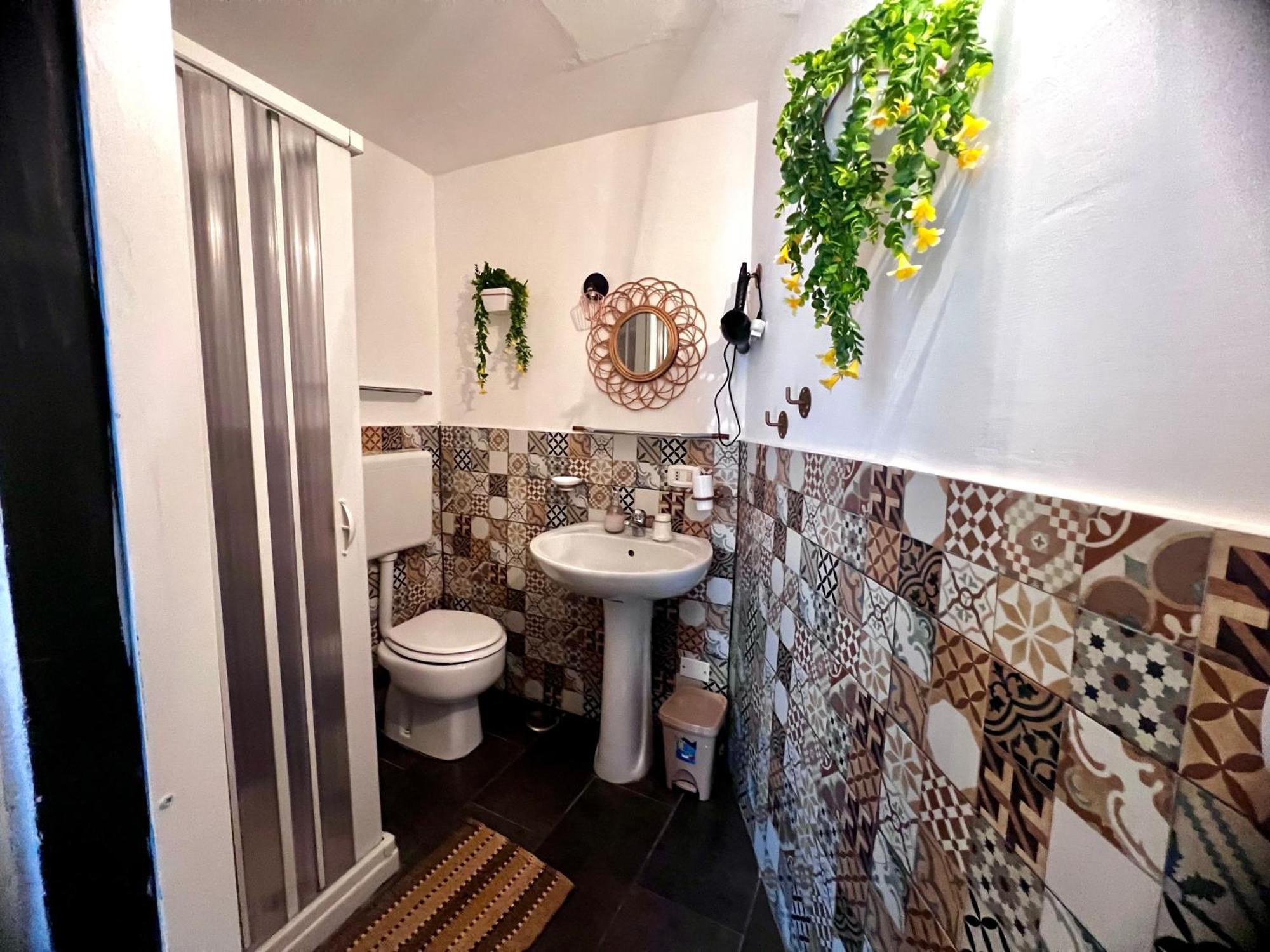Napoli Da Vivere Suites Giudecca Esterno foto